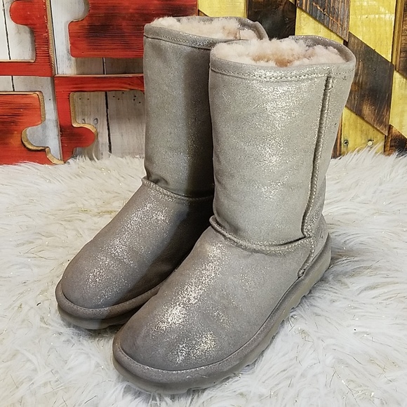 BearPaw Shoes - Bearpaw Womens Size 8